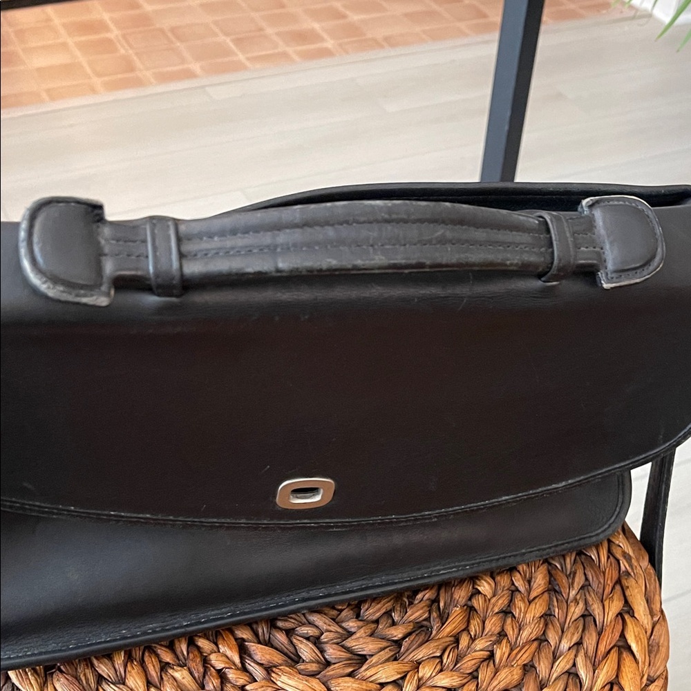Classic Black Leather Satchel Bag - Picture 14 of 14